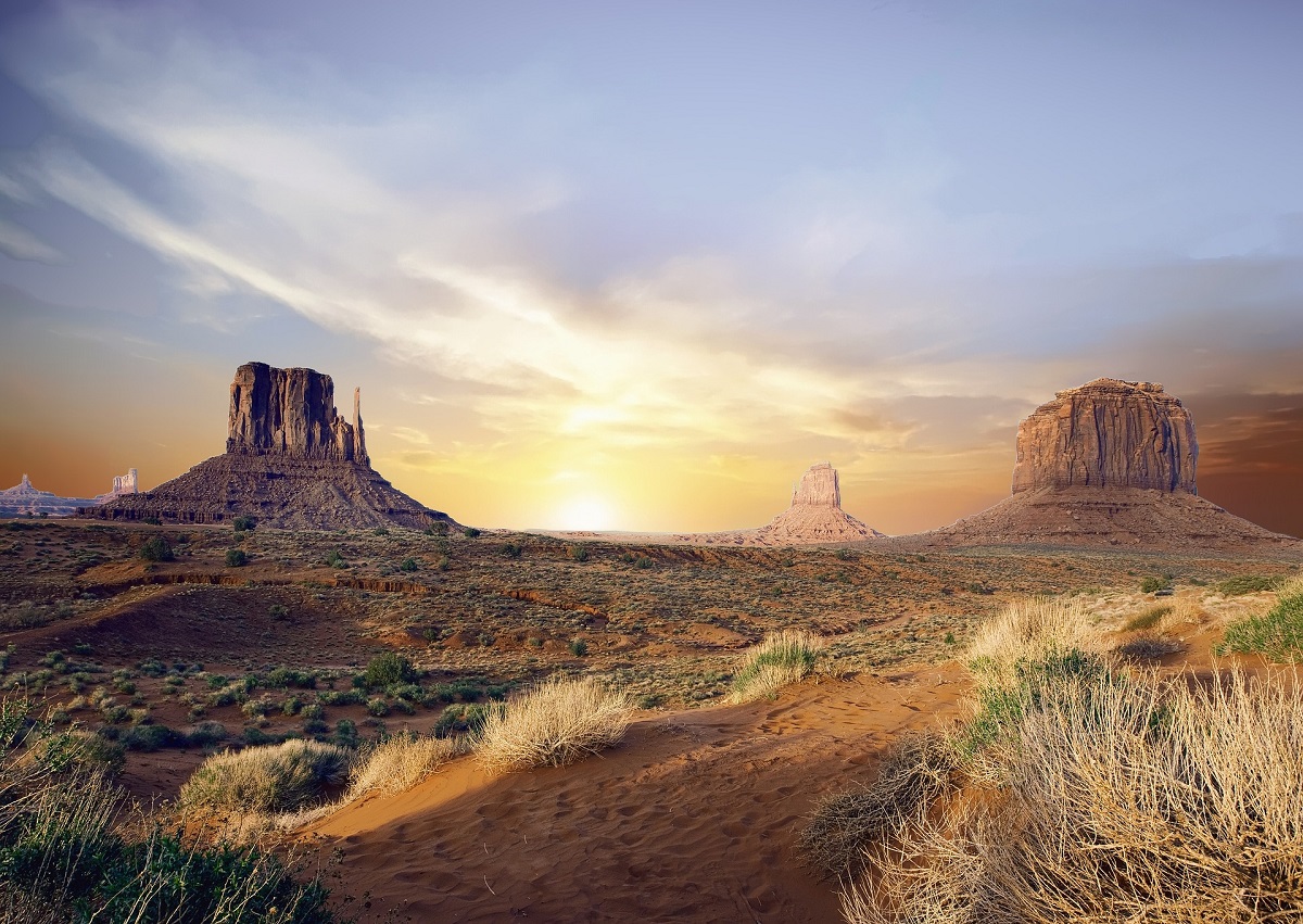 Beautiful sunset over the Arizona desert.