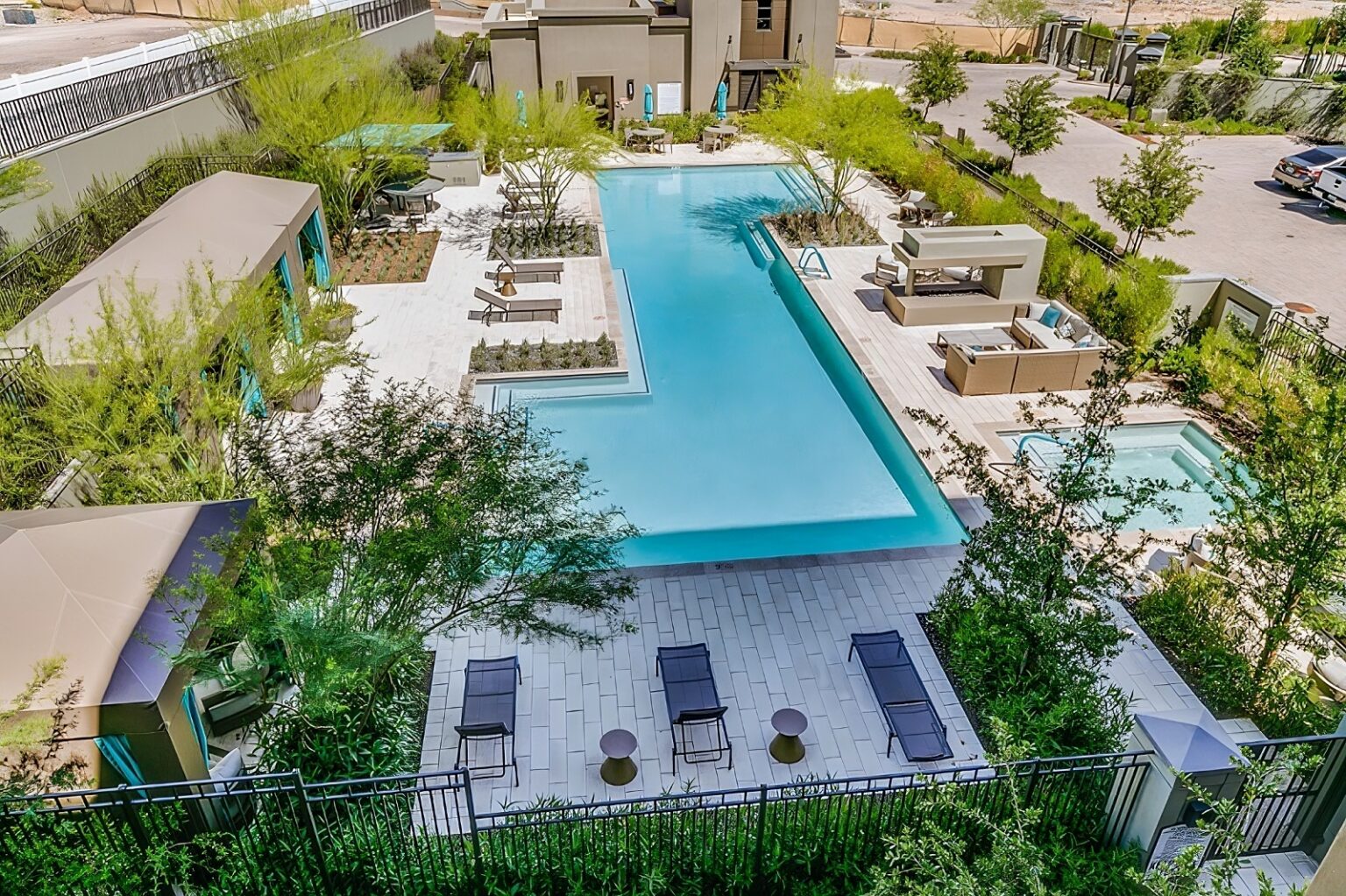 Icon Silverleaf Condos In Scottsdale, Arizona.