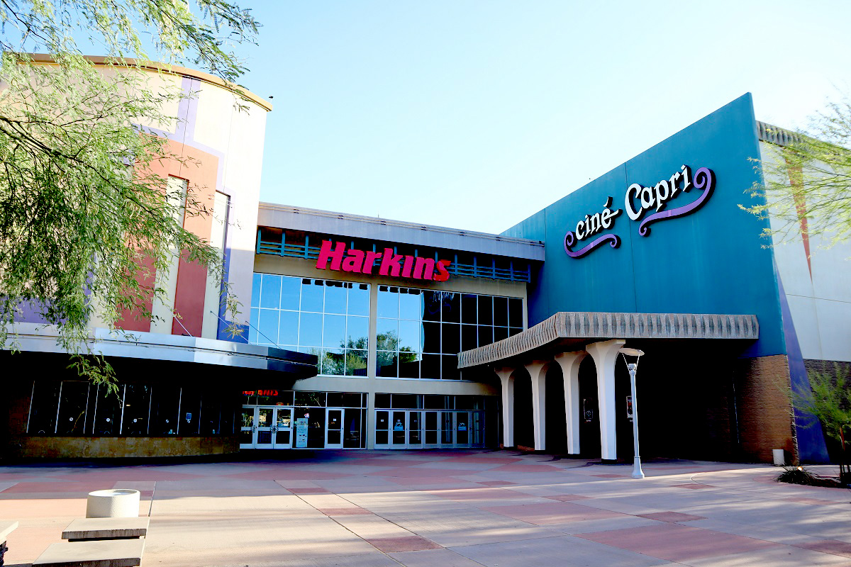 Harkins Cine Capri.