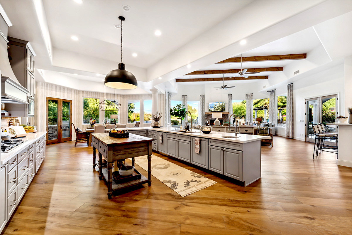 Photo of a homes for sale in Paradise Valley, AZ.