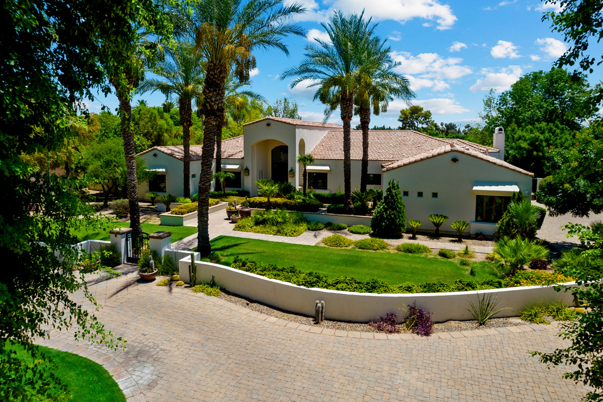 A luxury home for sale in Scottsdale, Arizona.